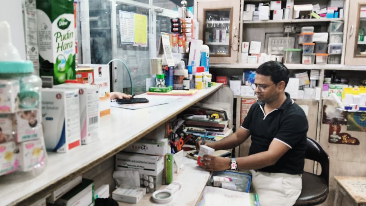 Krishna Medical Store counter